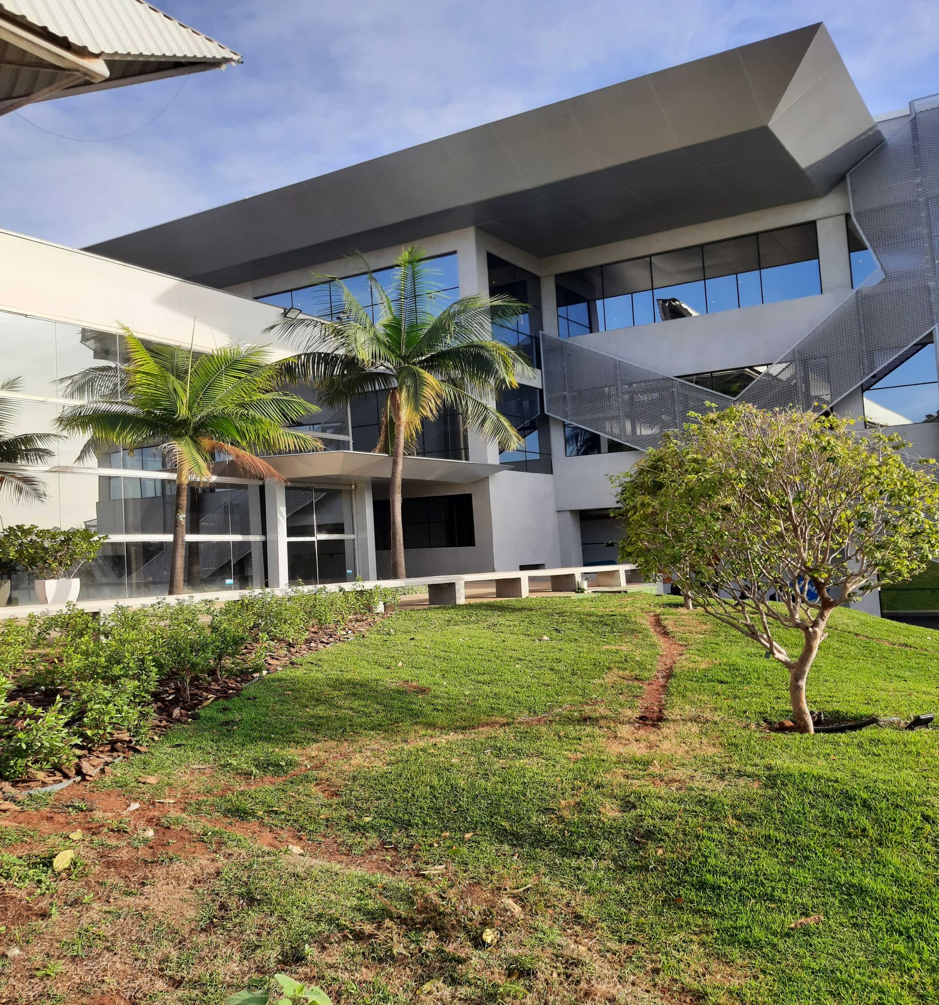 Fachada Comercial - Silverchemyunion 6