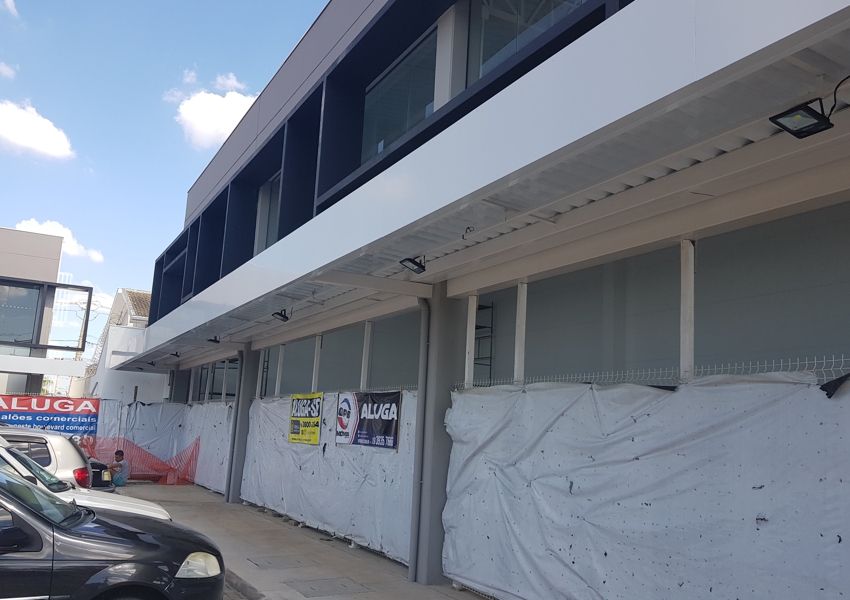 Fachada Comercial - Takata 13