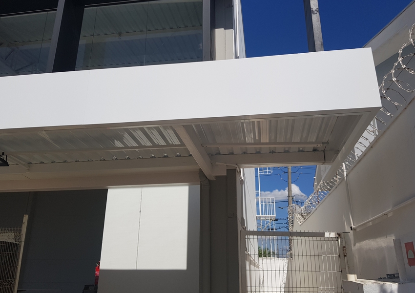 Fachada Comercial - Takata 8