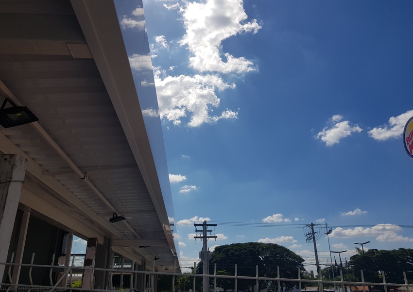 Fachada Comercial - Takata 11