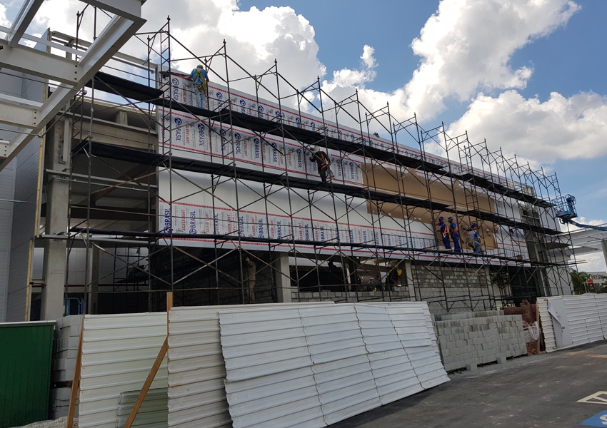 Fachada Comercial - Catarina 11