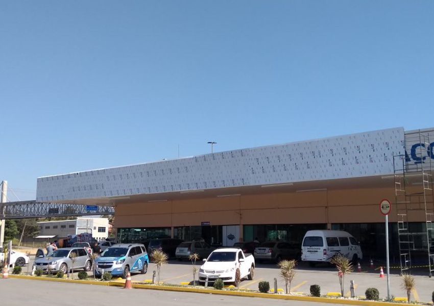 Fachada Comercial - Restaurante 10