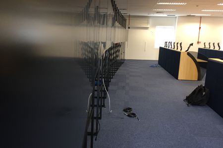 Fachada Comercial - Vivo 2