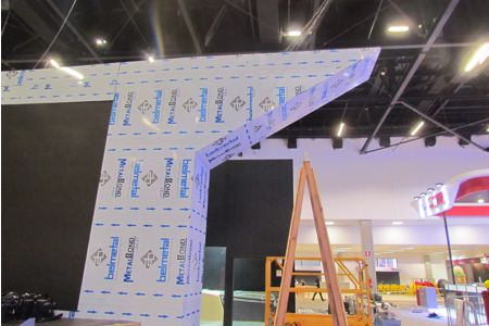 Fachada Comercial - Renault 9