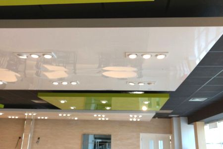 Fachada Comercial - Zeta 19