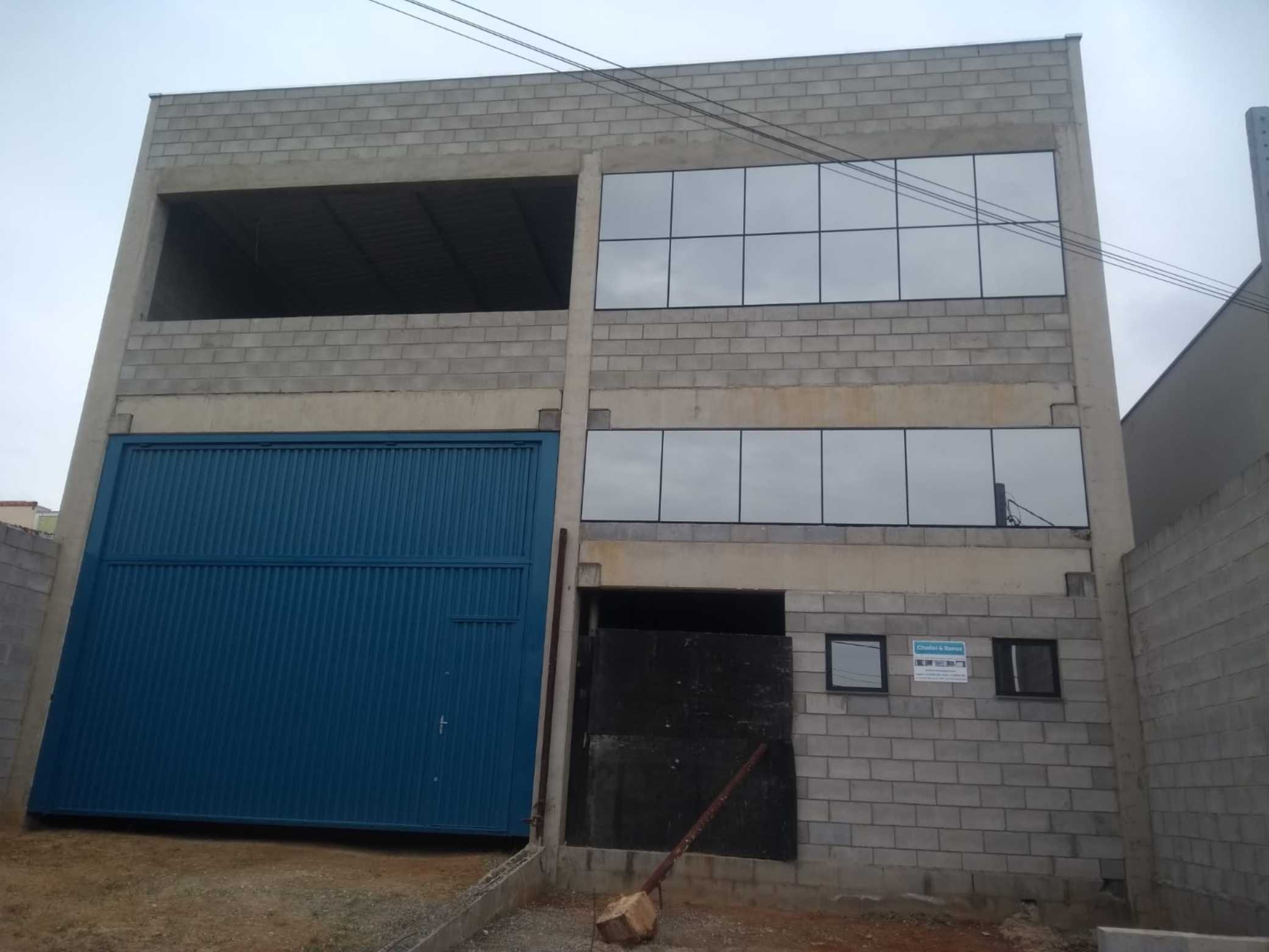 Fachada Comercial - Ccmacm Cinza 2