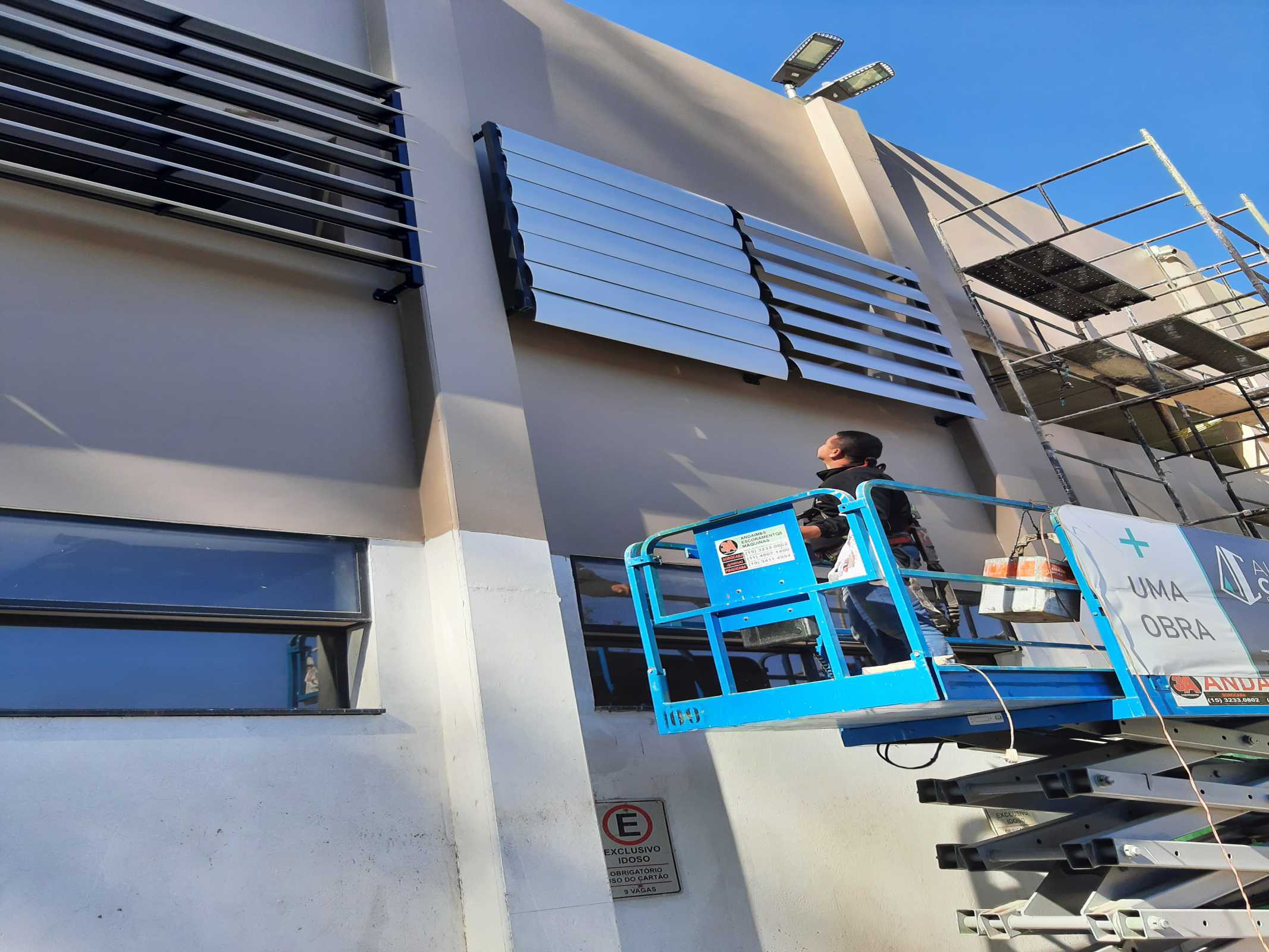 Fachada Comercial - Aco Cortempiedade 11