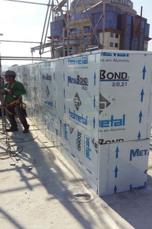 Fachada Predial - Empena 2