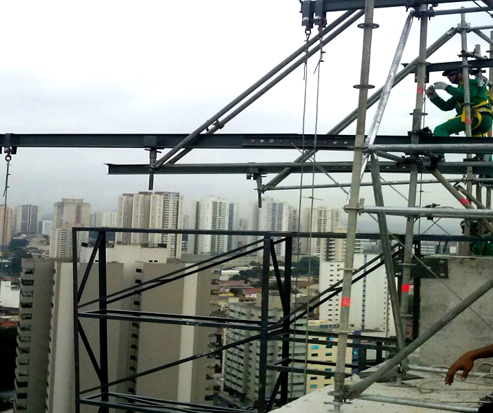 Fachada Predial - Empena 25